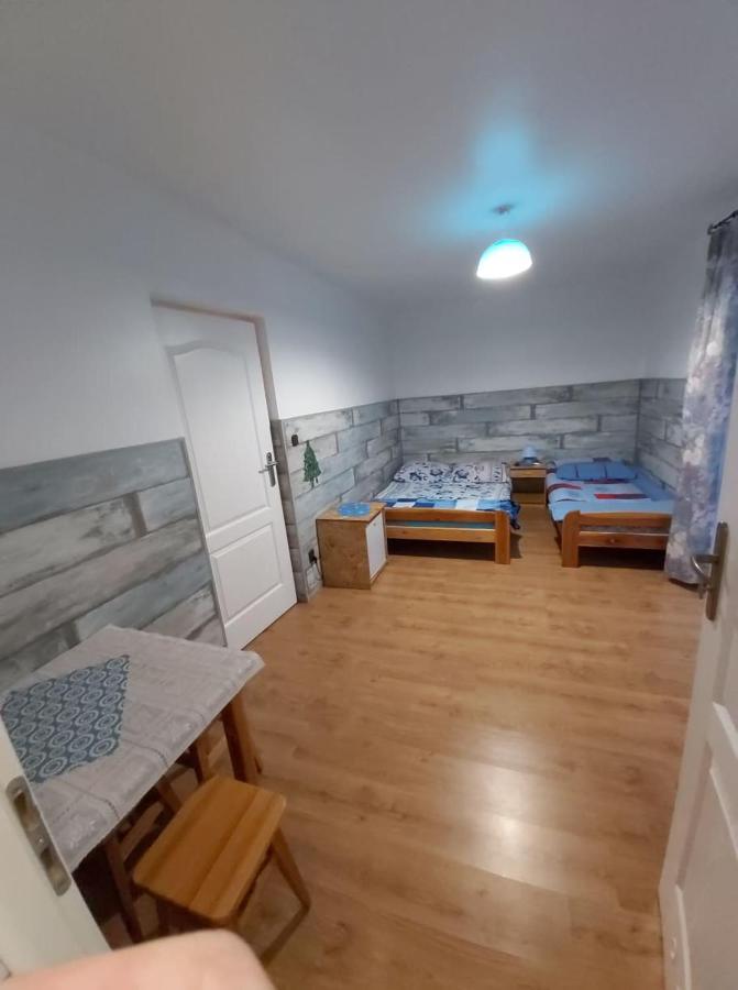 Appartamento Dom Pod Winogronem Szczawnica Esterno foto